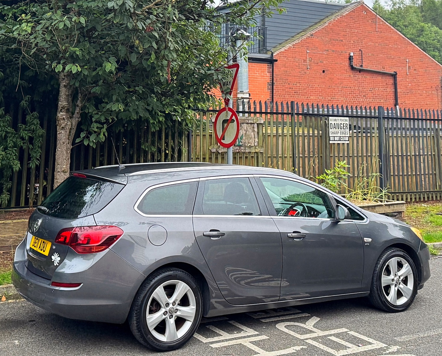 Vehicle 22