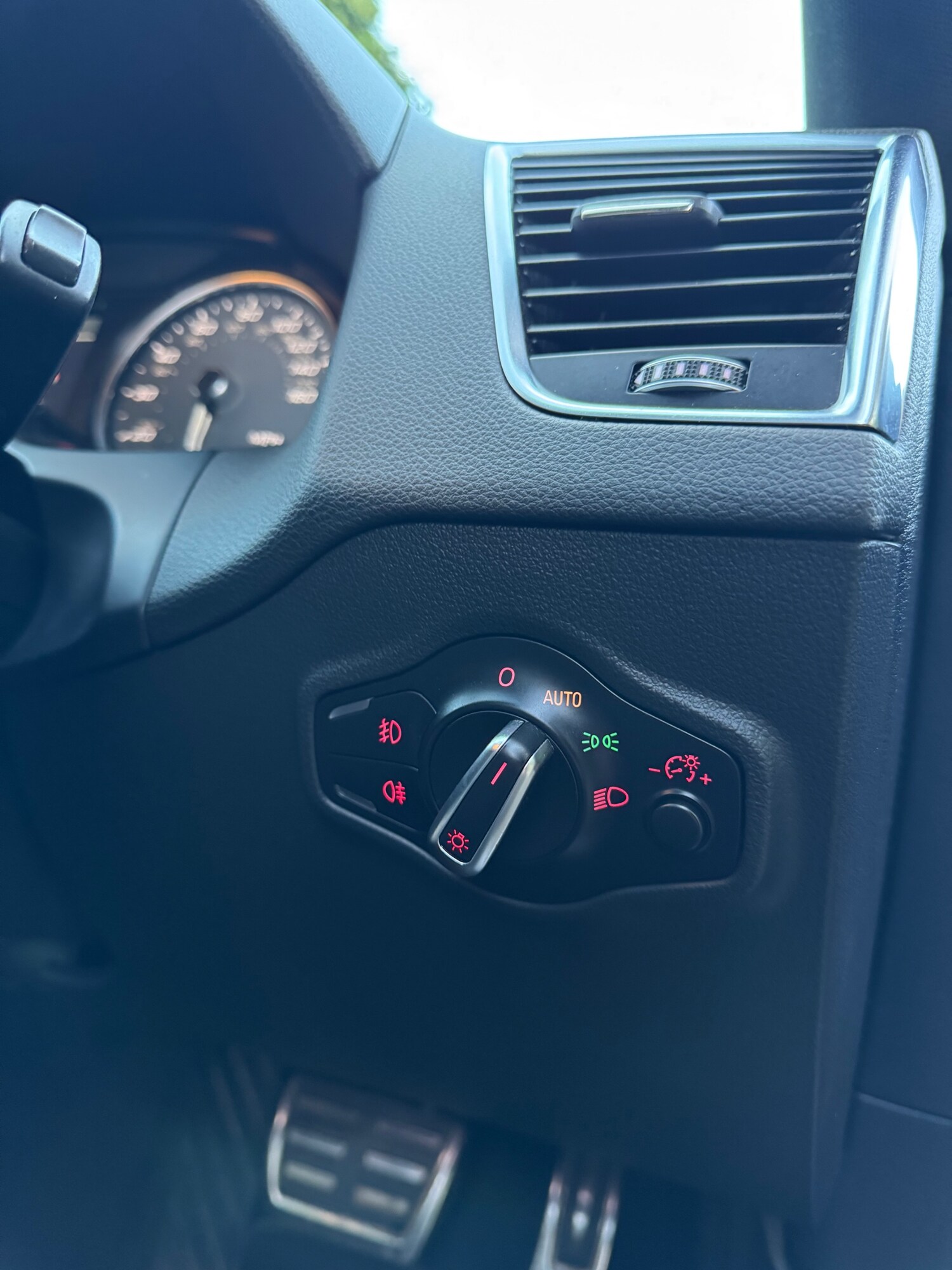 Used Audi Q5 2016 for sale - 76174384: Photo 52