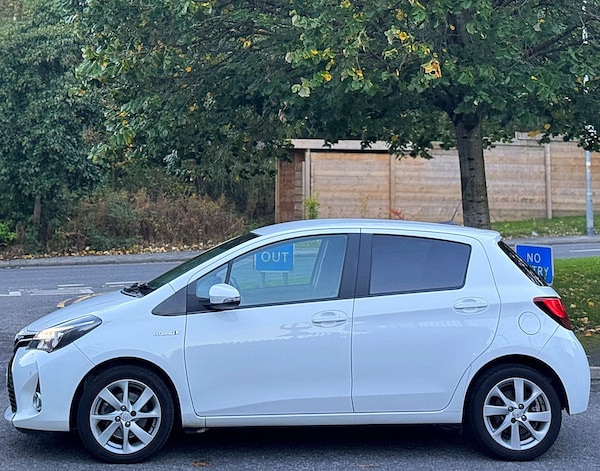 Used Toyota Yaris 2016 for sale - 76193427: Photo 20