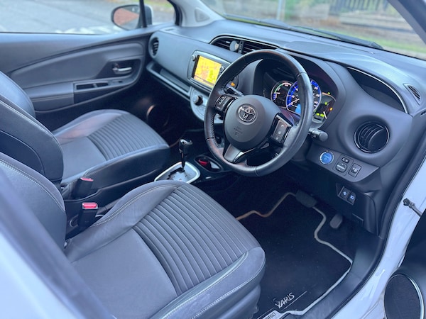 Used Toyota Yaris 2016 for sale - 76193427: Photo 28