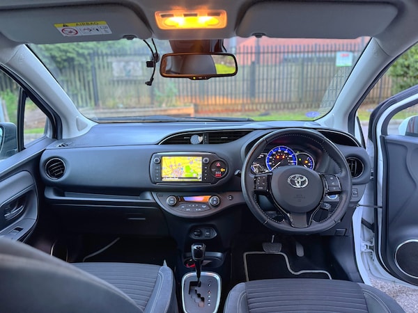 Used Toyota Yaris 2016 for sale - 76193427: Photo 33