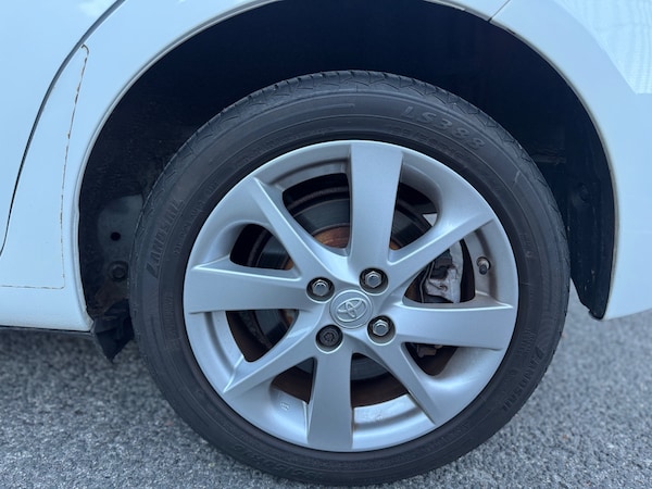 Used Toyota Yaris 2016 for sale - 76193427: Photo 40