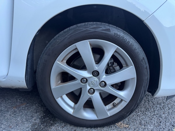 Used Toyota Yaris 2016 for sale - 76193427: Photo 42