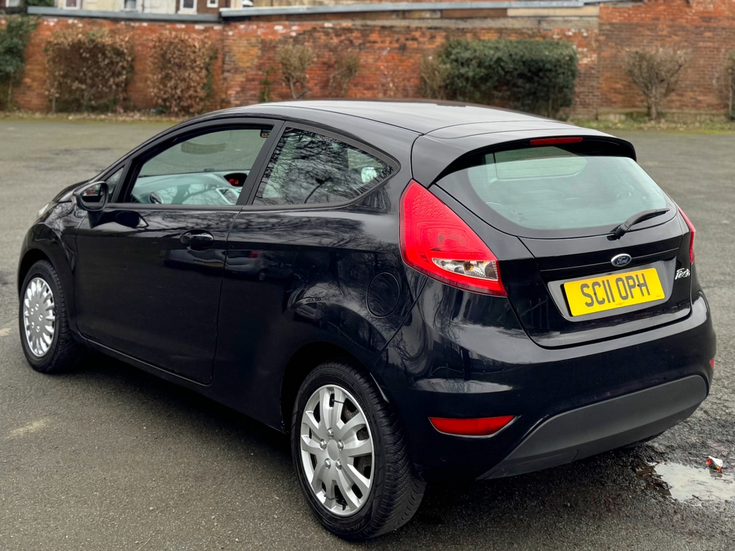 Used Ford Fiesta 2011 for sale - 77611369: Photo 10