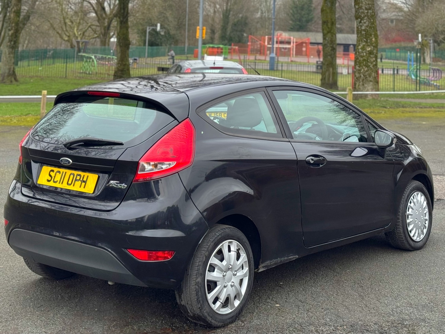 Used Ford Fiesta 2011 for sale - 77611369: Photo 12