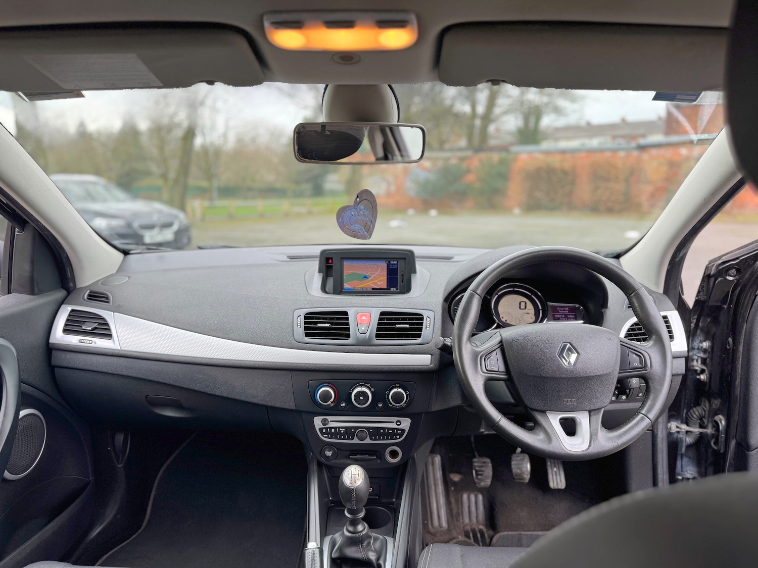 Used Renault Megane 2010 for sale - 77672133: Photo 17