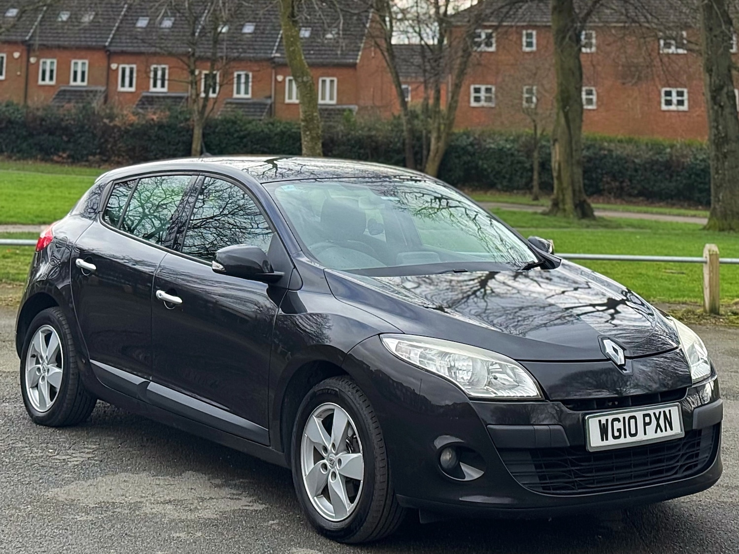 Used Renault Megane 2010 for sale - 77672133: Photo 4