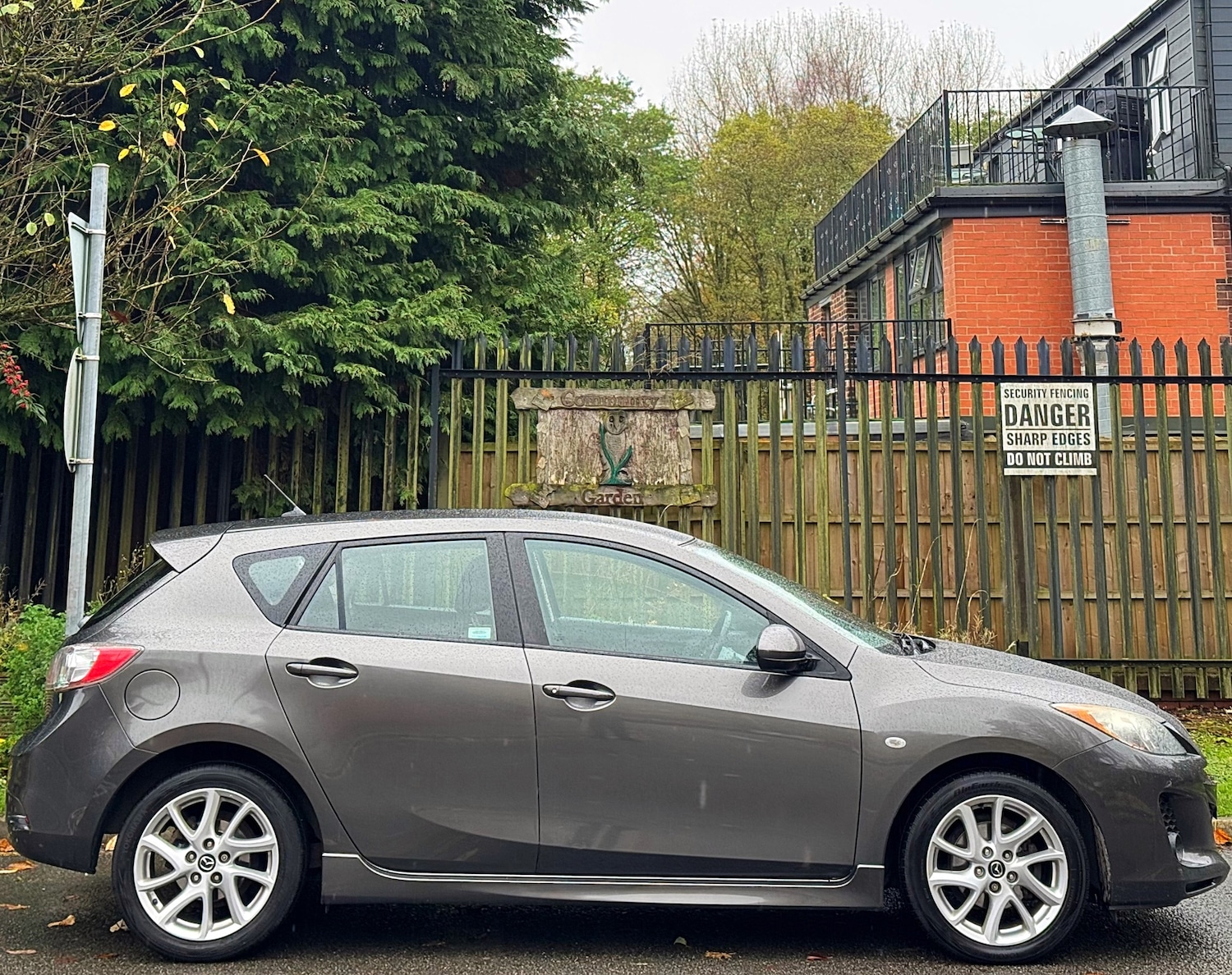 Used Mazda Mazda3 2012 for sale - 76557739: Photo 19