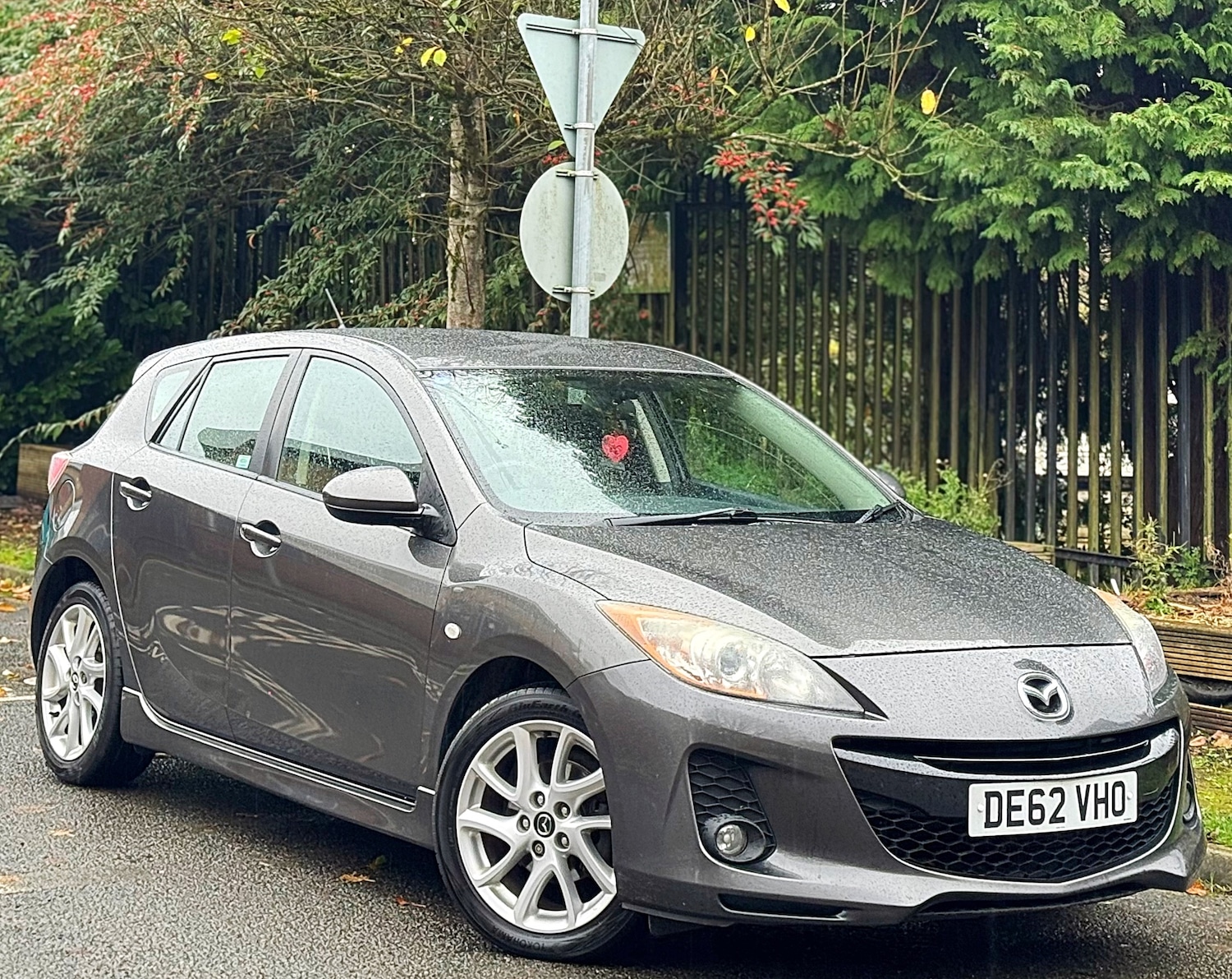 Used Mazda Mazda3 2012 for sale - 76557739: Photo 2