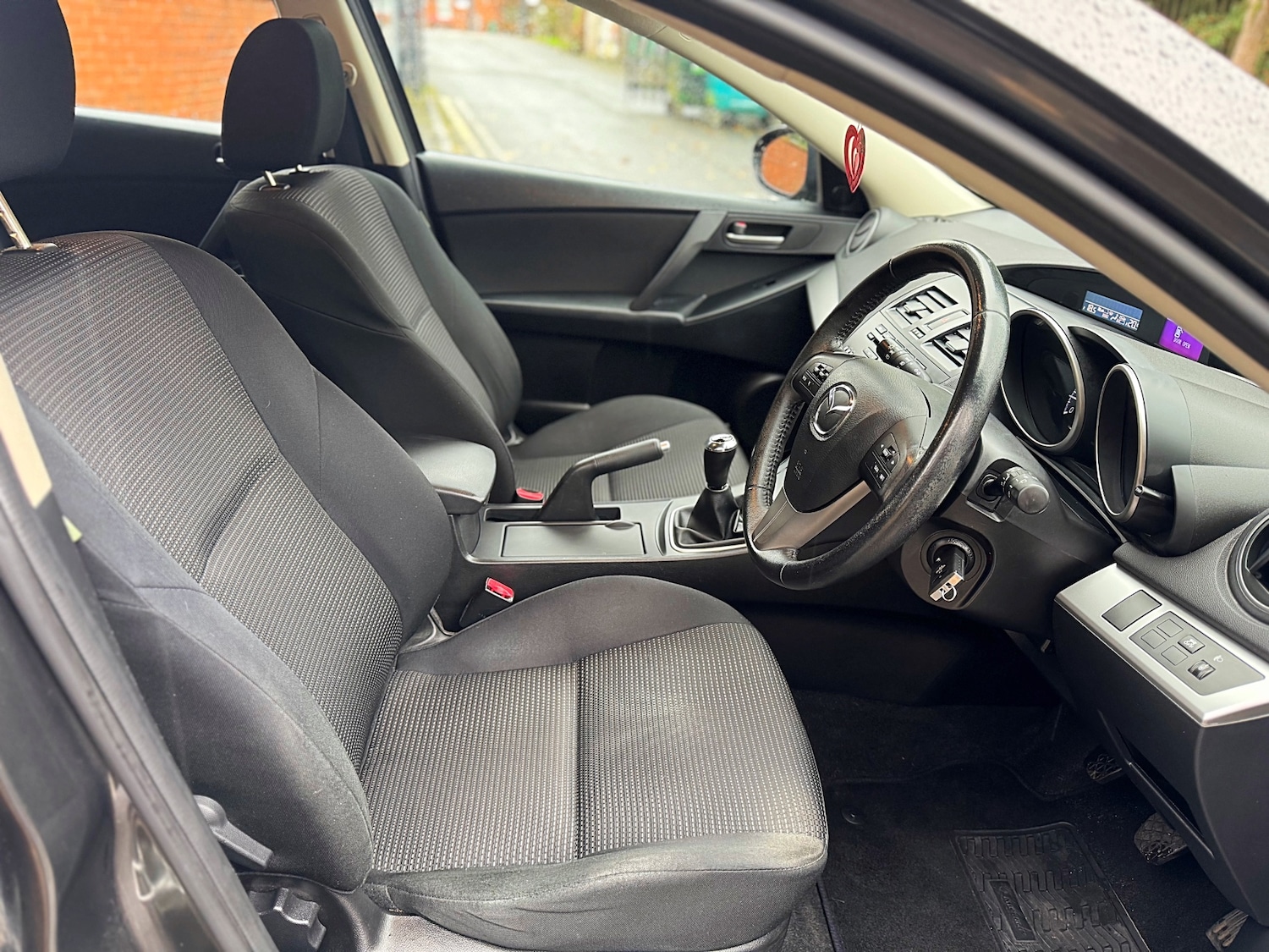 Used Mazda Mazda3 2012 for sale - 76557739: Photo 30