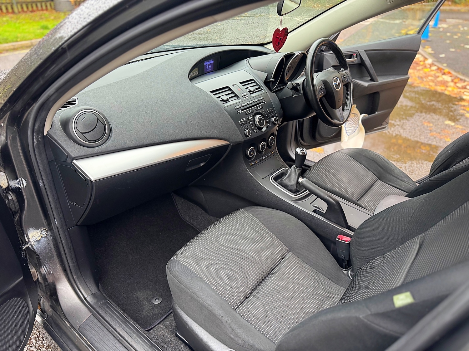 Used Mazda Mazda3 2012 for sale - 76557739: Photo 34