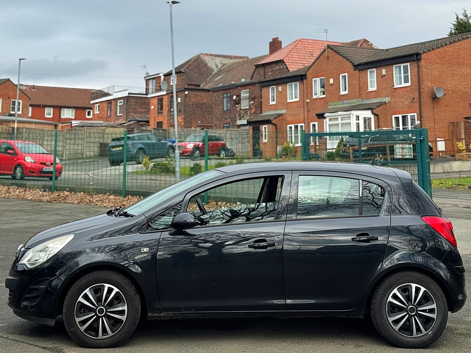 Used Vauxhall Corsa 2012 for sale - 77669422: Photo 9