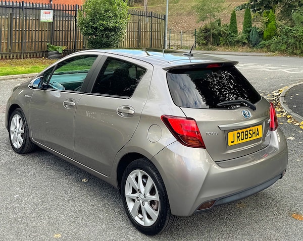 Used Toyota Yaris 2014 for sale - 75836674: Photo 26