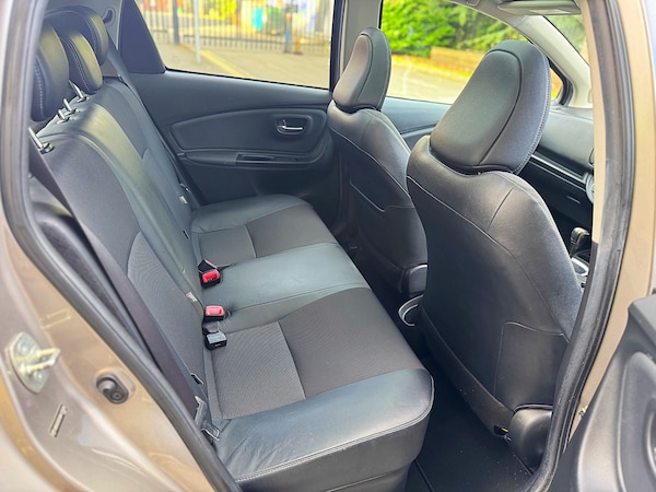 Used Toyota Yaris 2014 for sale - 75836674: Photo 32