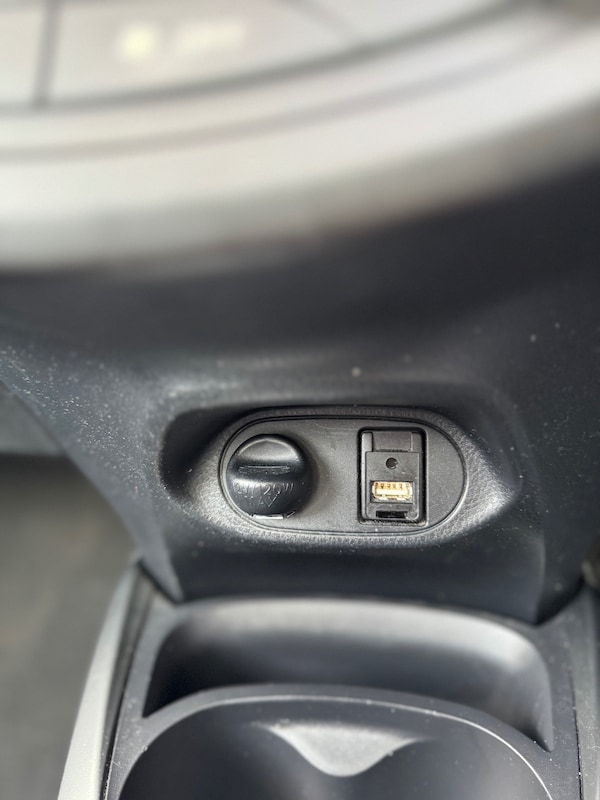Used Toyota Yaris 2014 for sale - 75836674: Photo 56