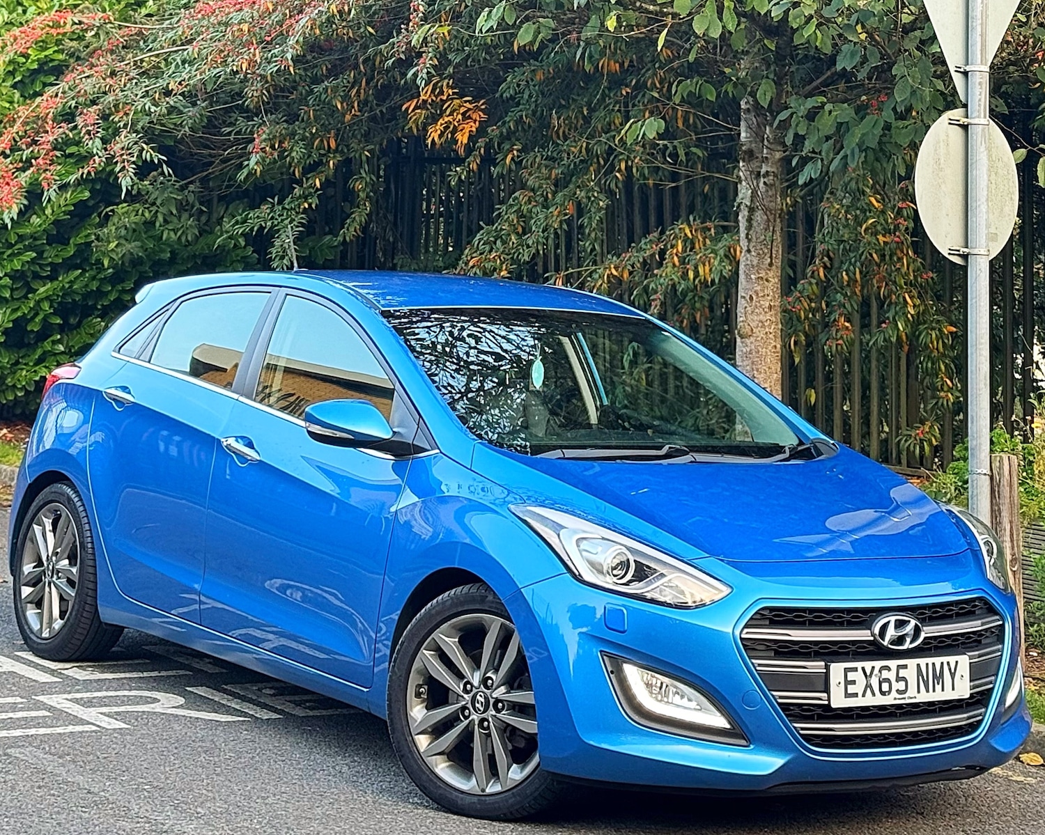 Used Hyundai i30 2015 for sale - 76258007: Photo 2