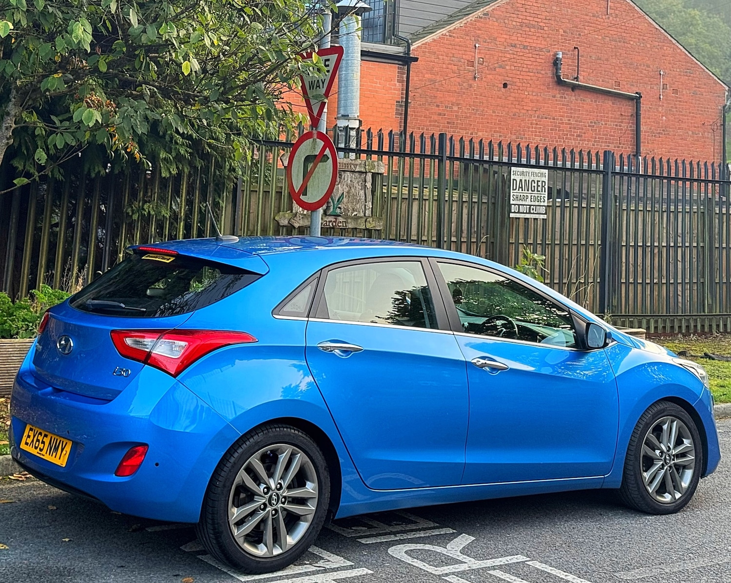 Used Hyundai i30 2015 for sale - 76258007: Photo 22