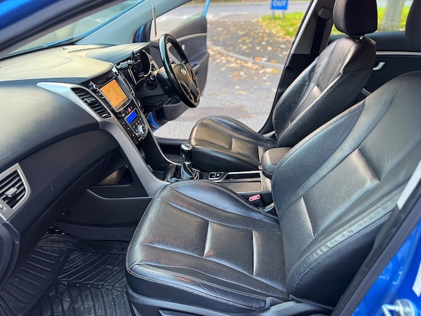 Used Hyundai i30 2015 for sale - 76258007: Photo 35