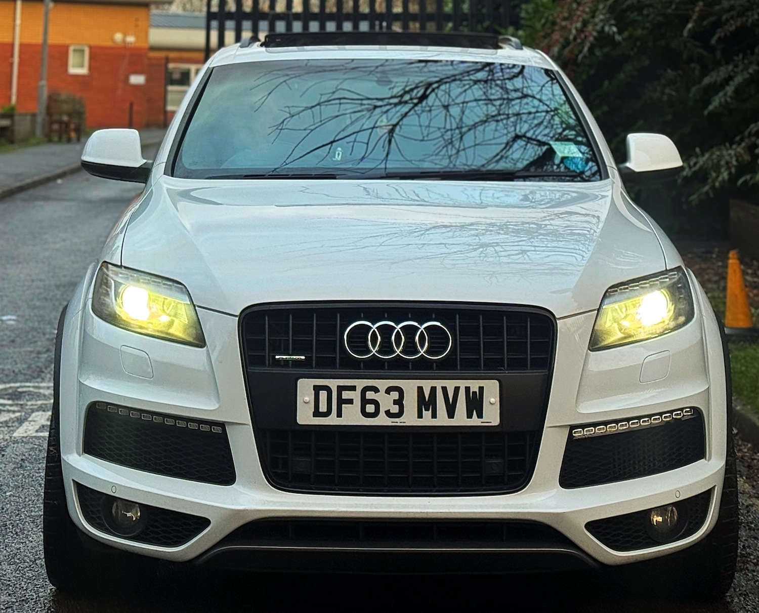 Used Audi Q7 2014 for sale - 76742278: Photo 10