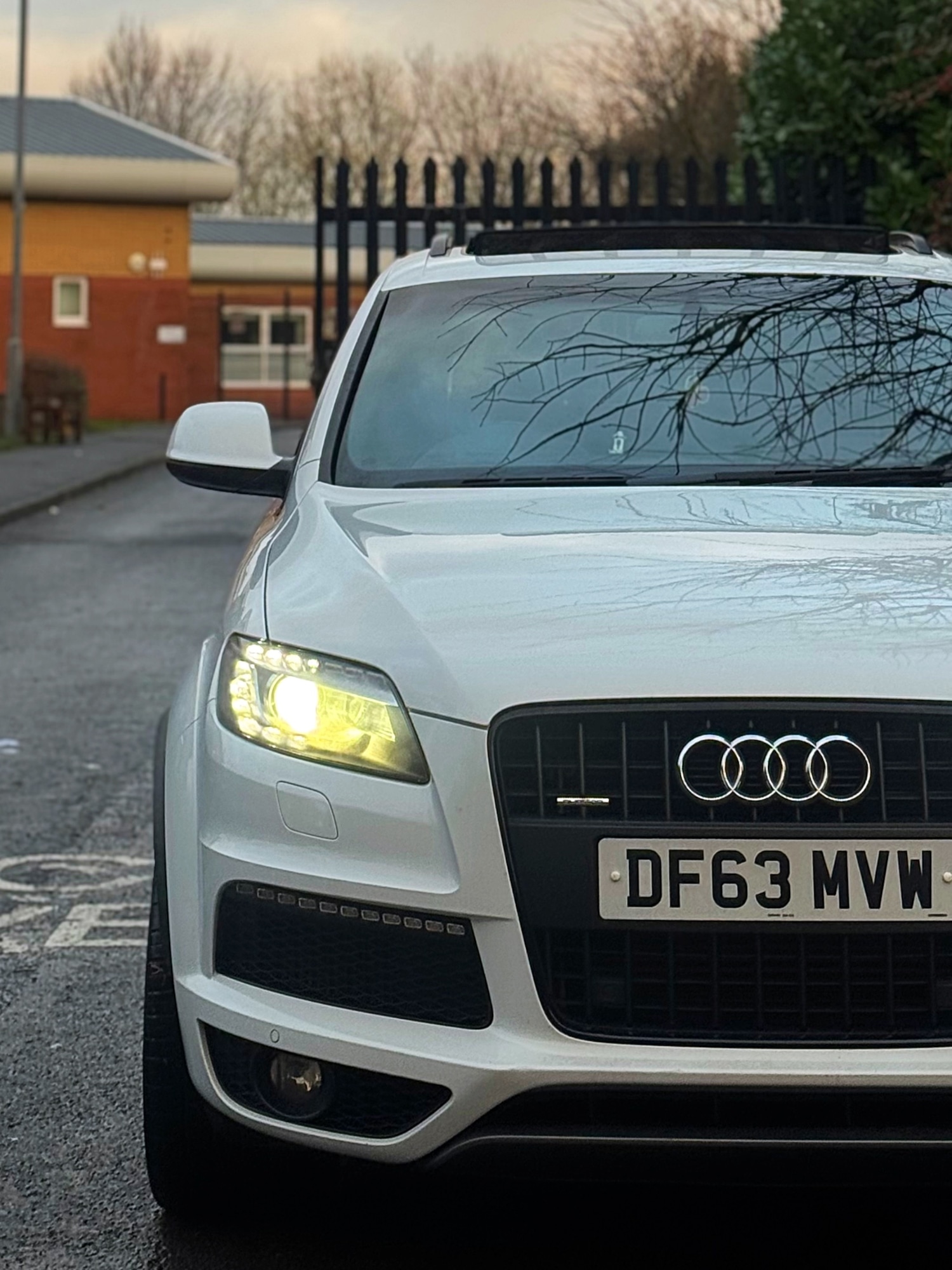 Used Audi Q7 2014 for sale - 76742278: Photo 11