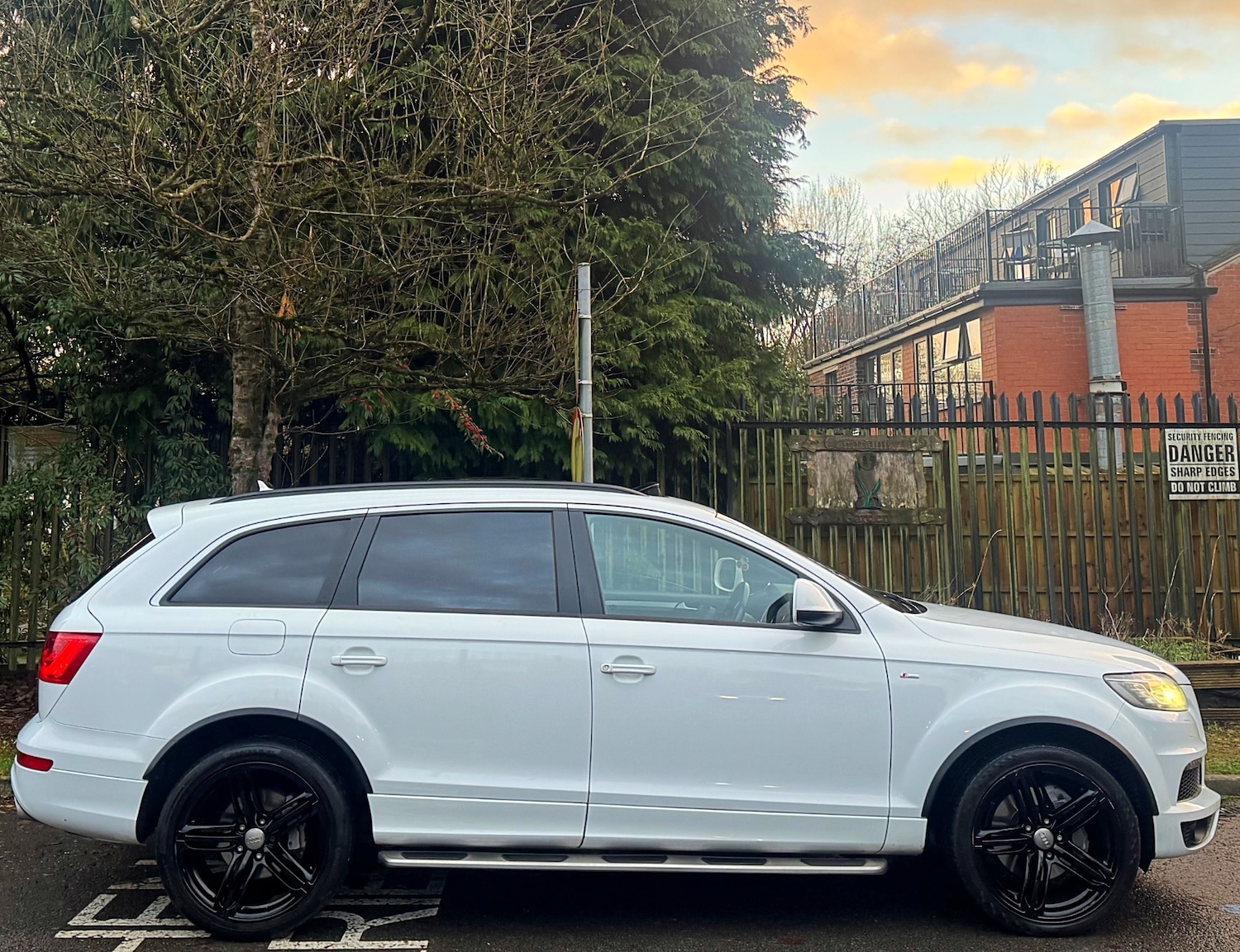 Used Audi Q7 2014 for sale - 76742278: Photo 22