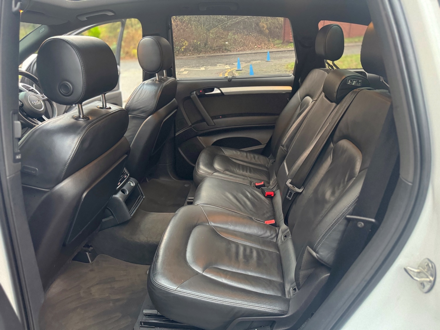 Used Audi Q7 2014 for sale - 76742278: Photo 41