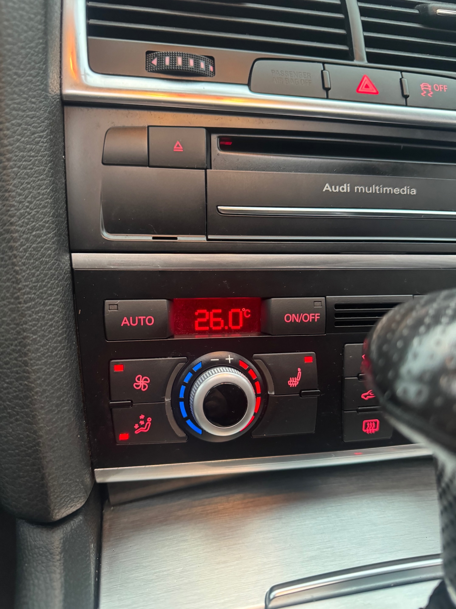 Used Audi Q7 2014 for sale - 76742278: Photo 70