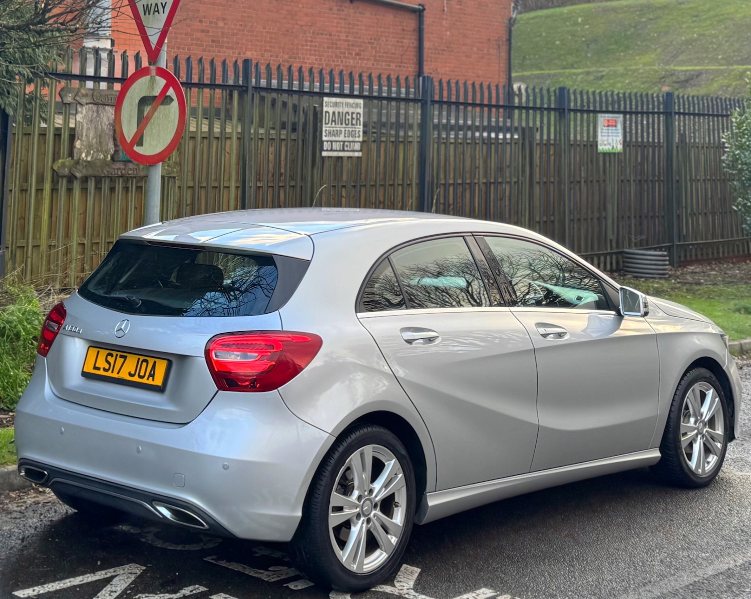 Used Mercedes-Benz A-Class 2017 for sale - 76758211: Photo 22