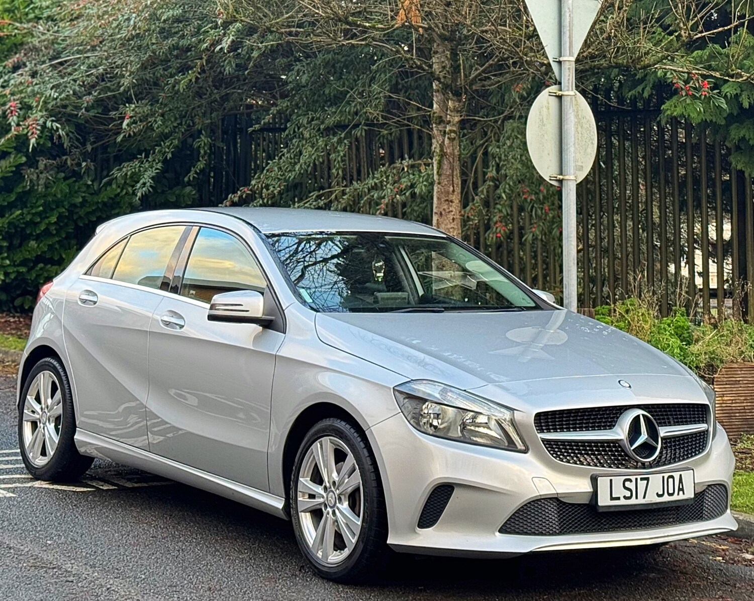 Used Mercedes-Benz A-Class 2017 for sale - 76758211: Photo 6
