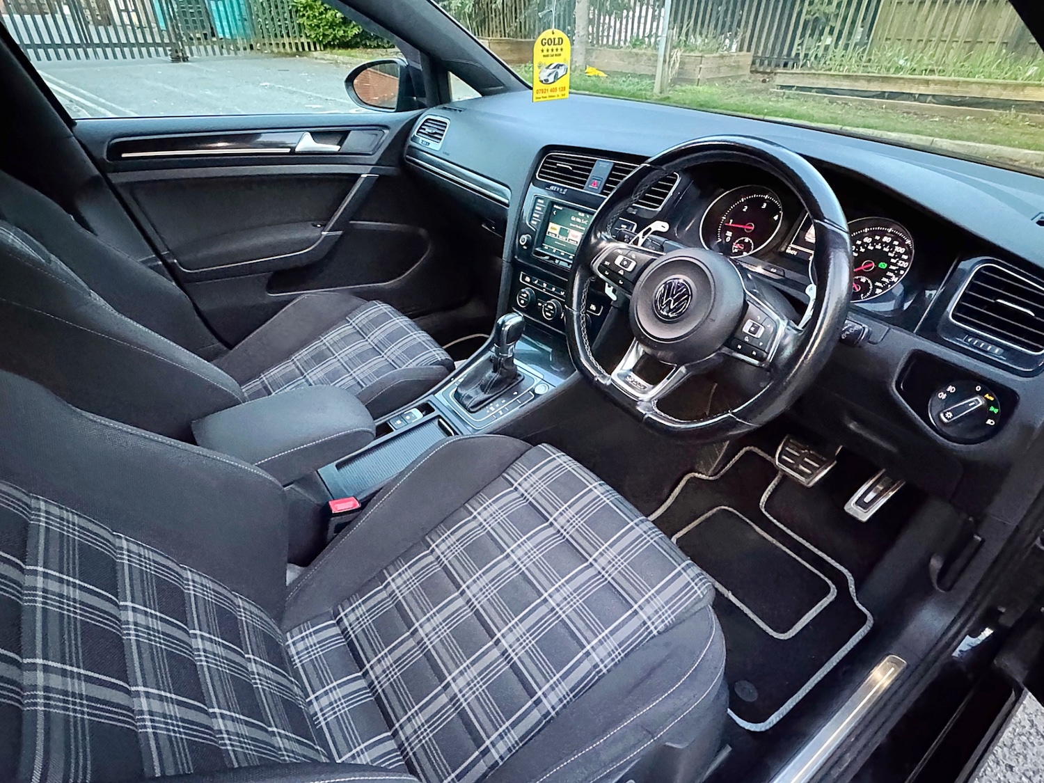 Used Volkswagen Golf 2016 for sale - 77981138: Photo 32