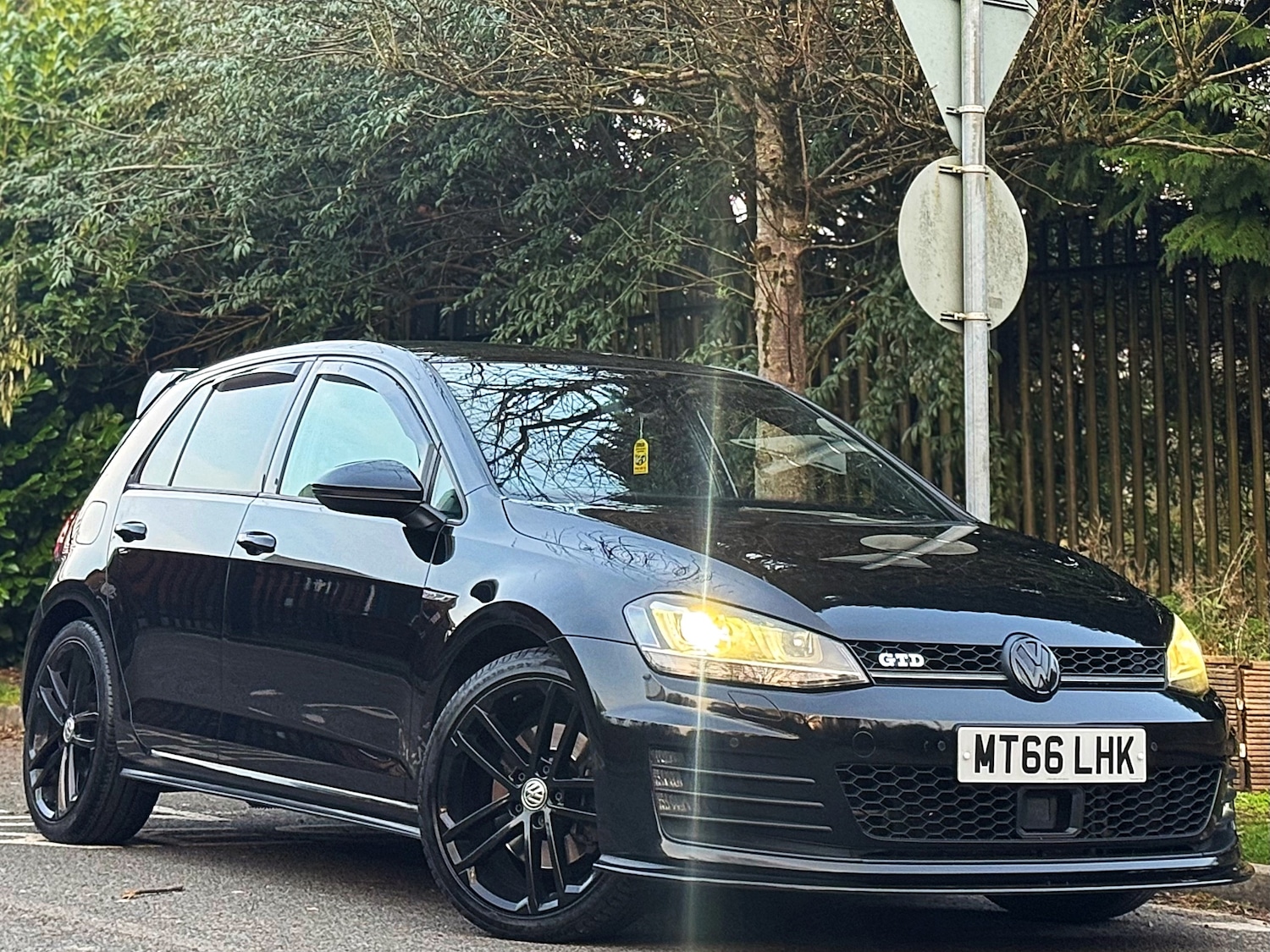 Used Volkswagen Golf 2016 for sale - 77981138: Photo 4