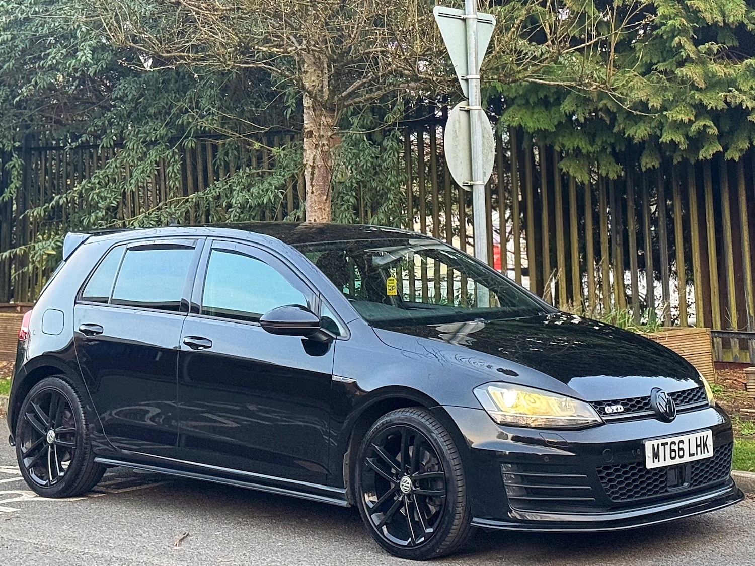 Used Volkswagen Golf 2016 for sale - 77981138: Photo 8