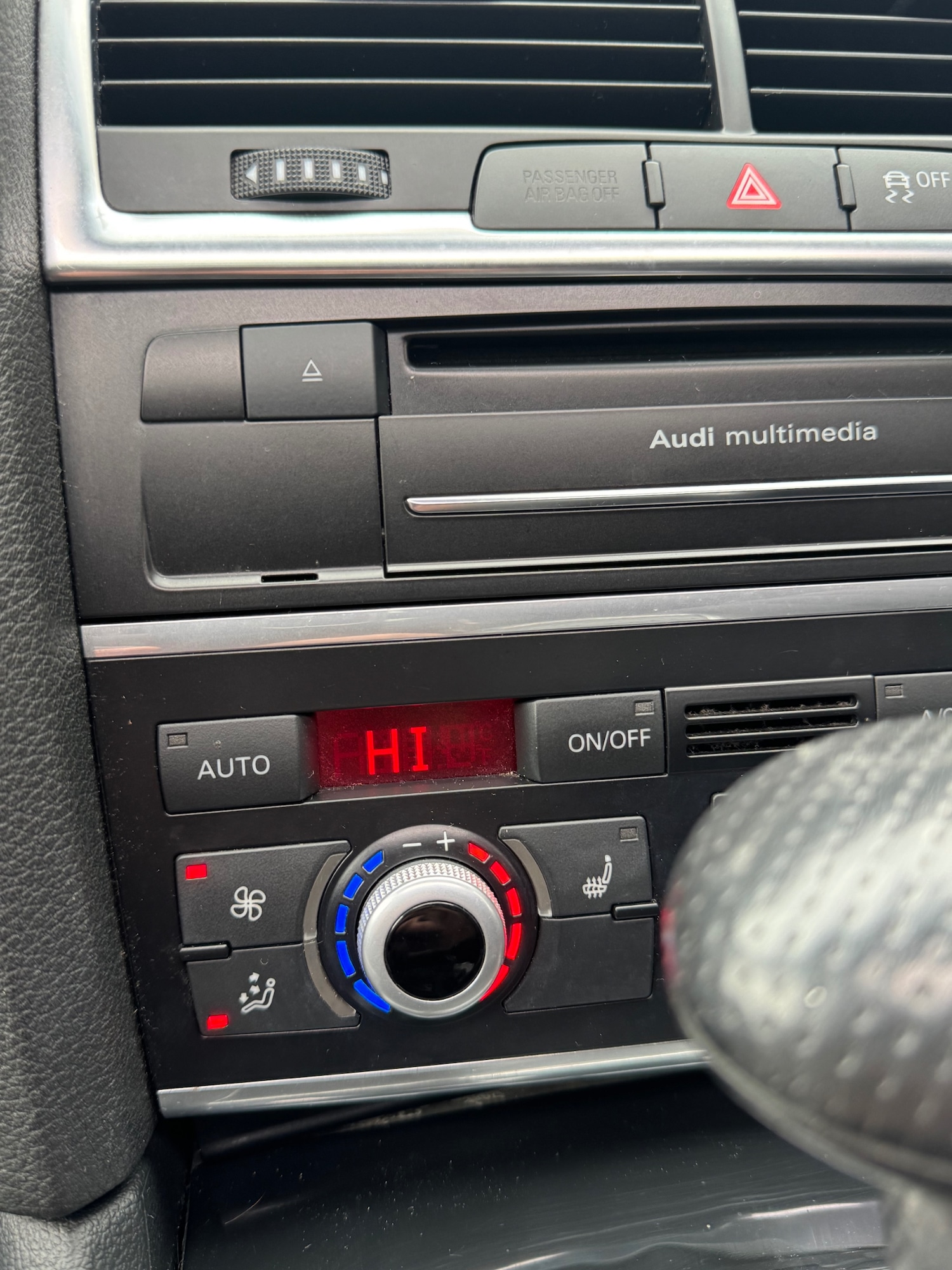 Used Audi Q7 2013 for sale - 77704588: Photo 70