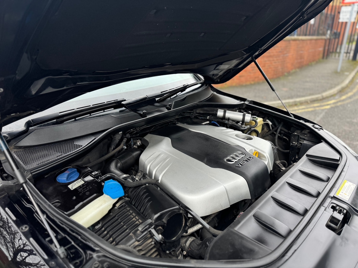 Used Audi Q7 2013 for sale - 77704588: Photo 78