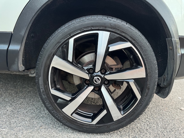 Used Nissan Qashqai 2018 for sale - 76104562: Photo 40