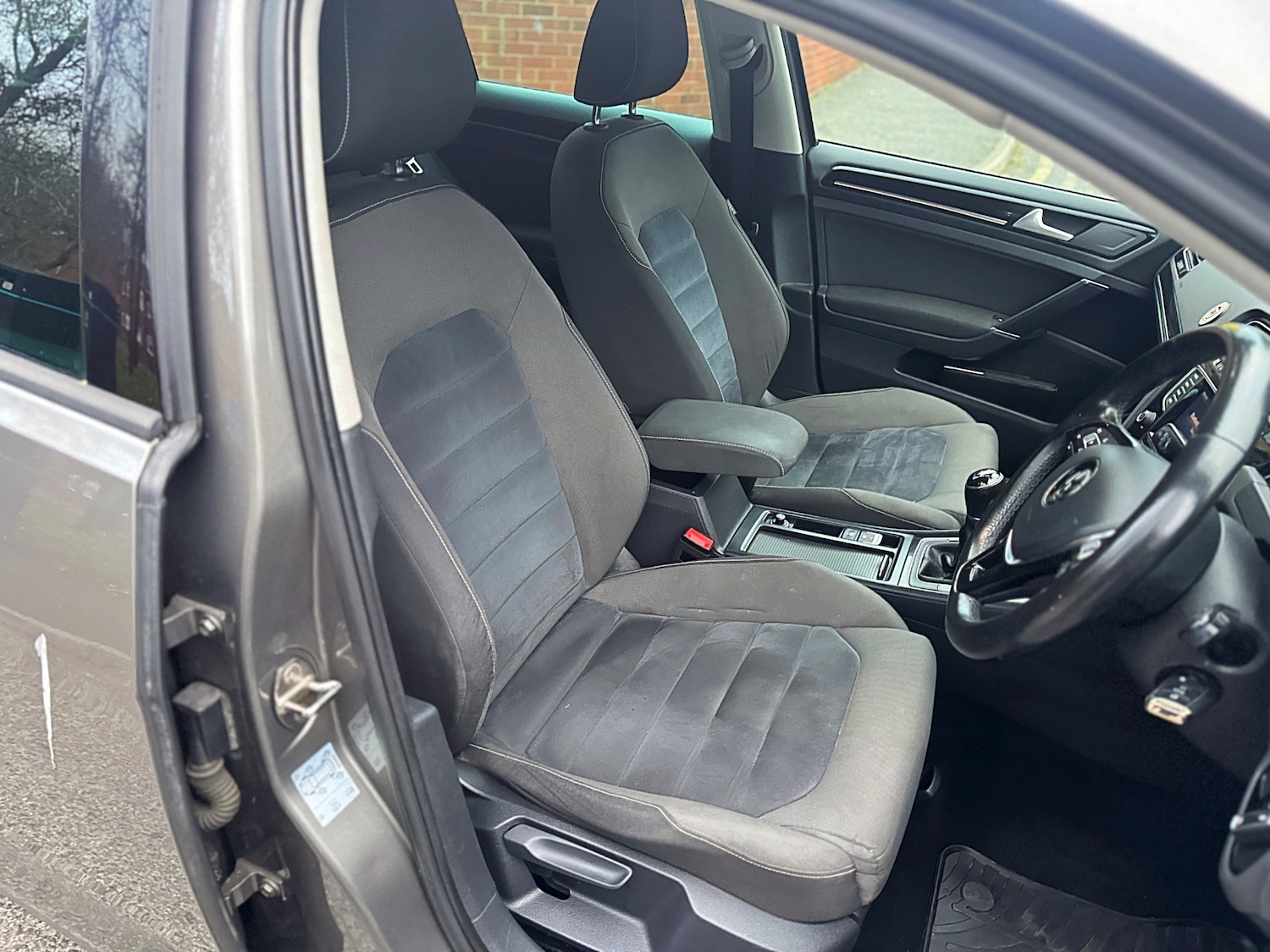 Used Volkswagen Golf 2013 for sale - 77084305: Photo 31