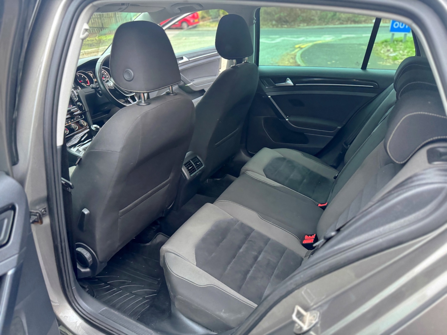 Used Volkswagen Golf 2013 for sale - 77084305: Photo 36