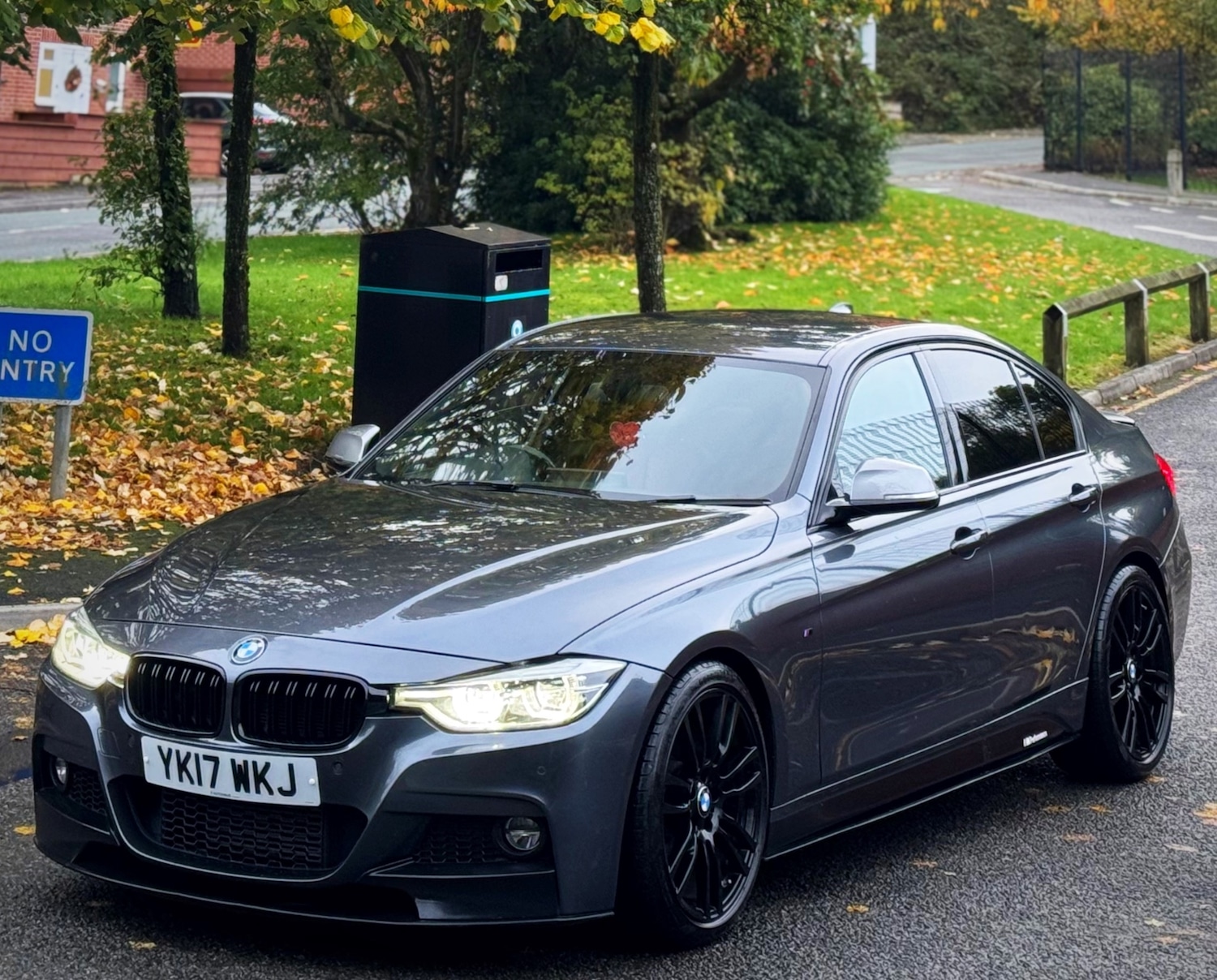 Used BMW 3 Series 2017 for sale - 76358612: Photo 17