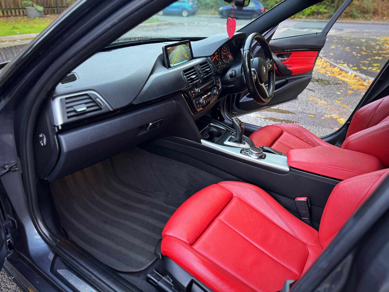 Used BMW 3 Series 2017 for sale - 76358612: Photo 37