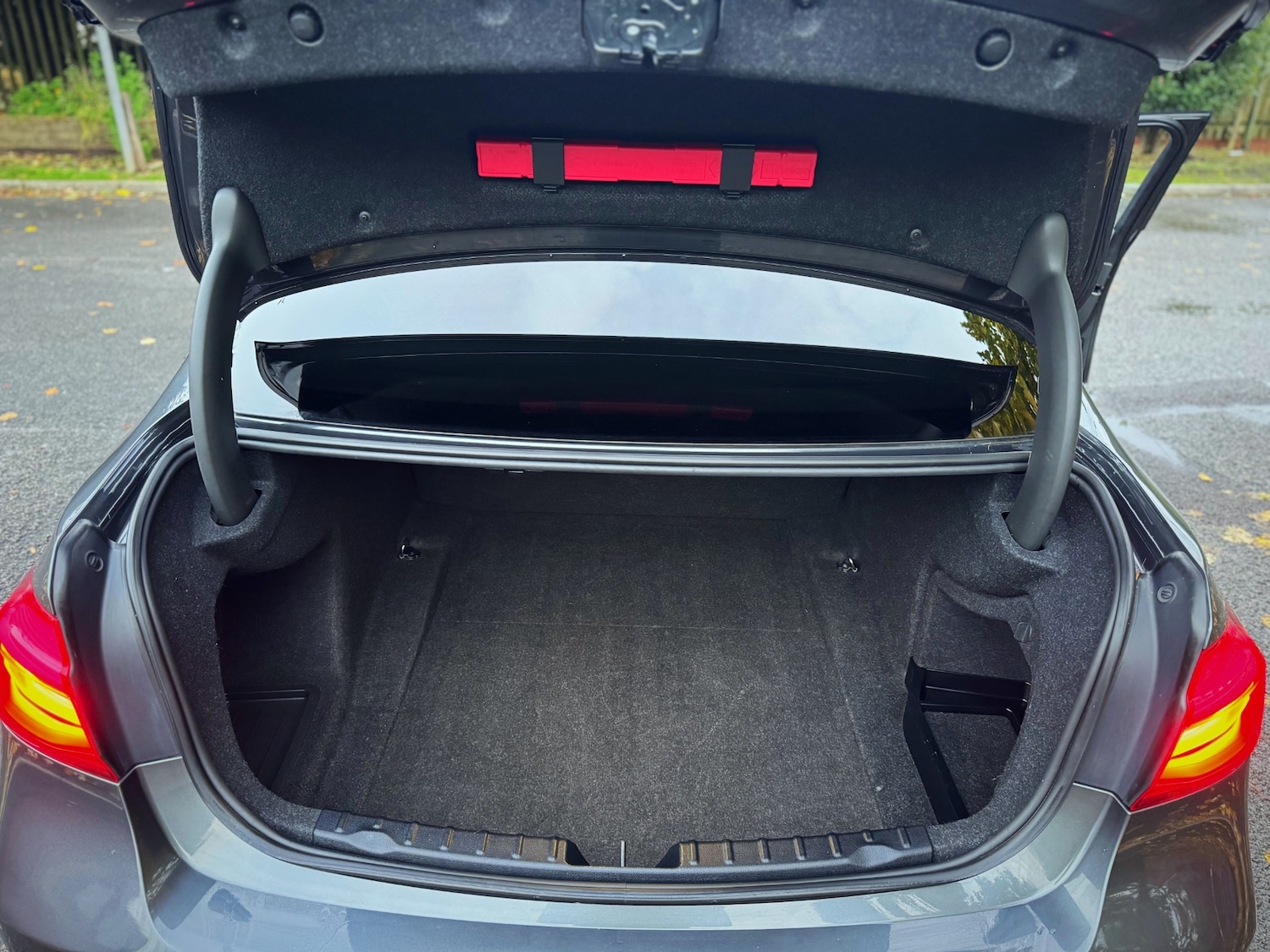 Used BMW 3 Series 2017 for sale - 76358612: Photo 41