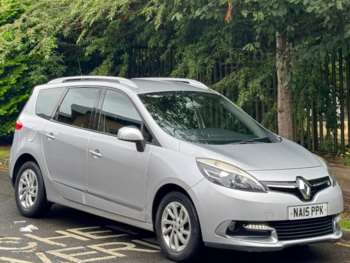 Used Renault Grand Scenic 2015 for sale - 75165170: Photo