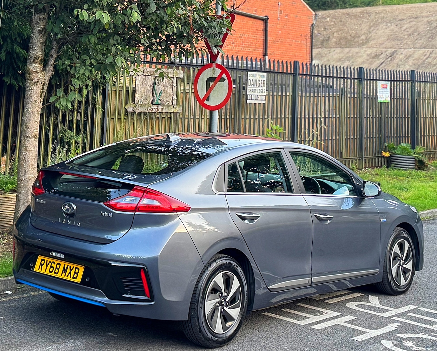 Vehicle 21