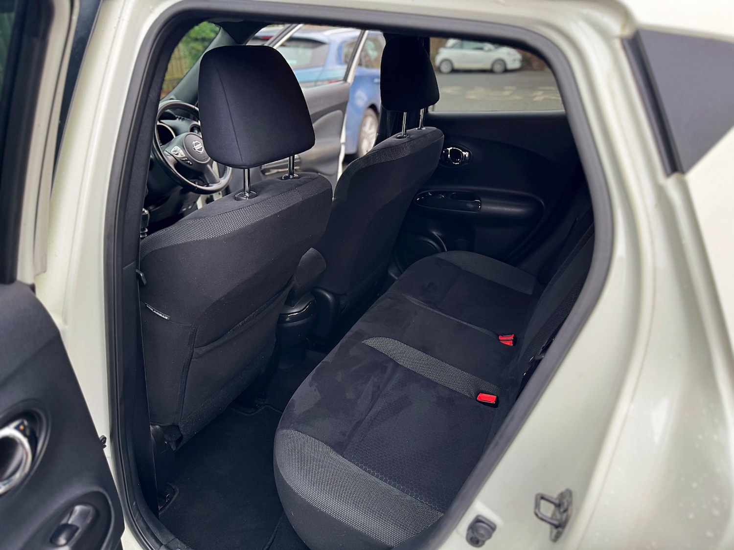 Used Nissan Juke 2015 for sale - 77469405: Photo 37