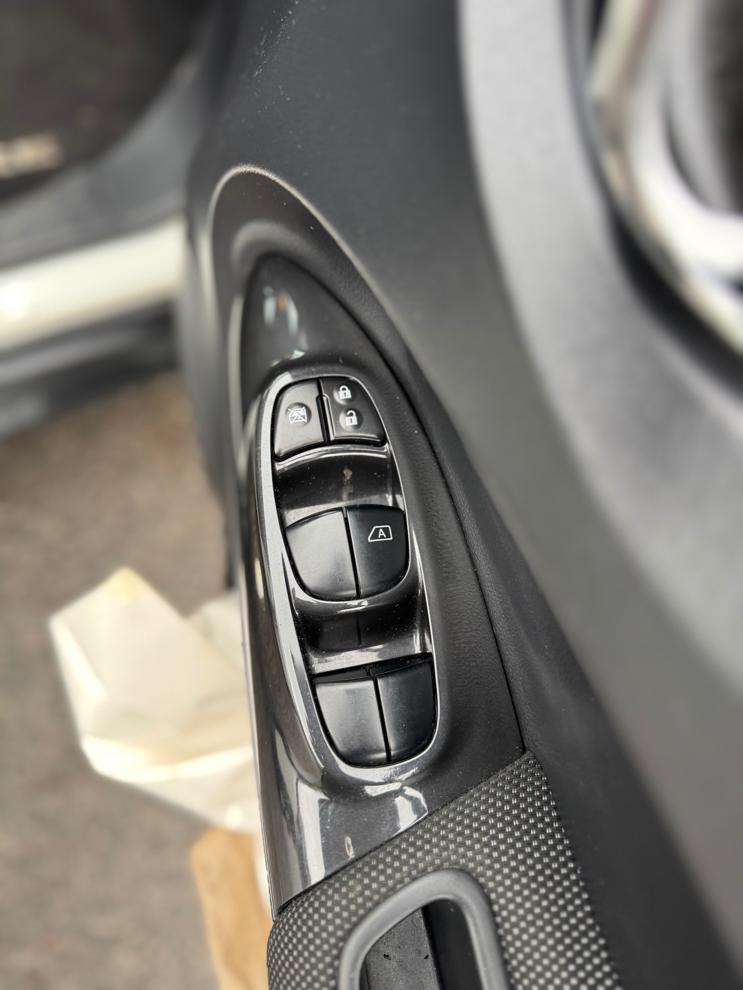 Used Nissan Juke 2015 for sale - 77469405: Photo 44