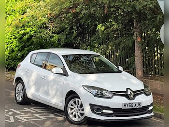 2015 (65) - 1.5 dCi Dynamique Nav 5dr