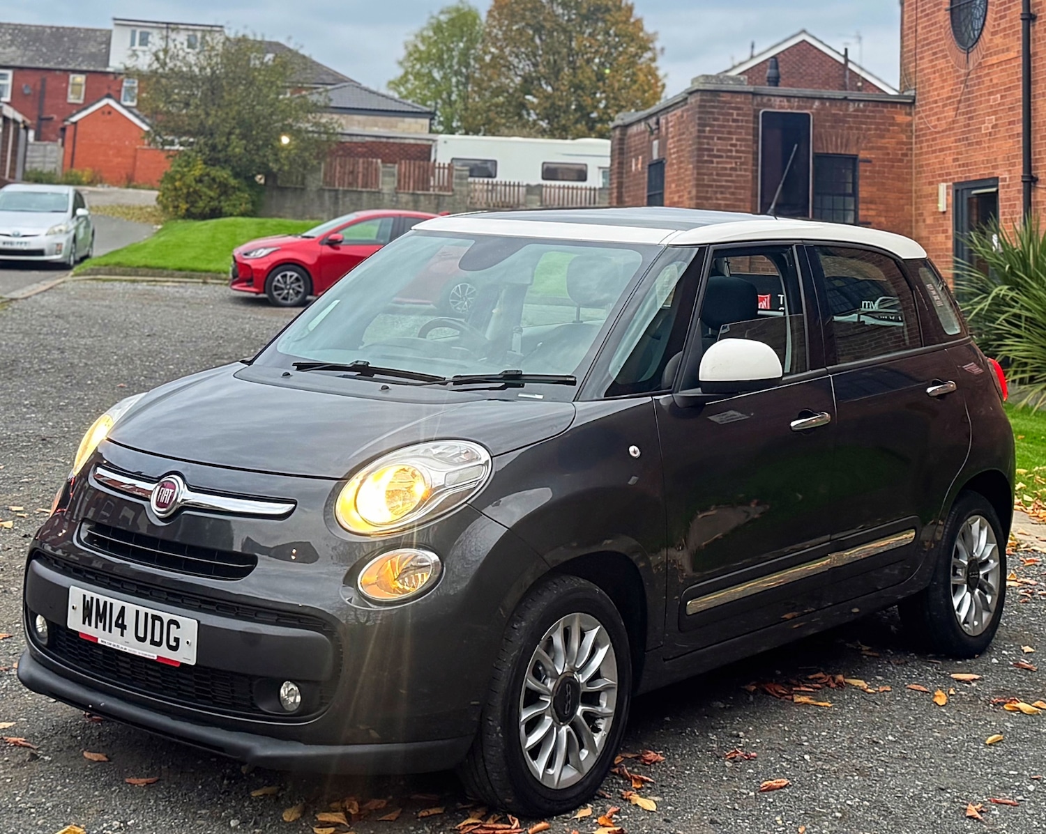 Used Fiat 500L 2014 for sale - 76449166: Photo 3