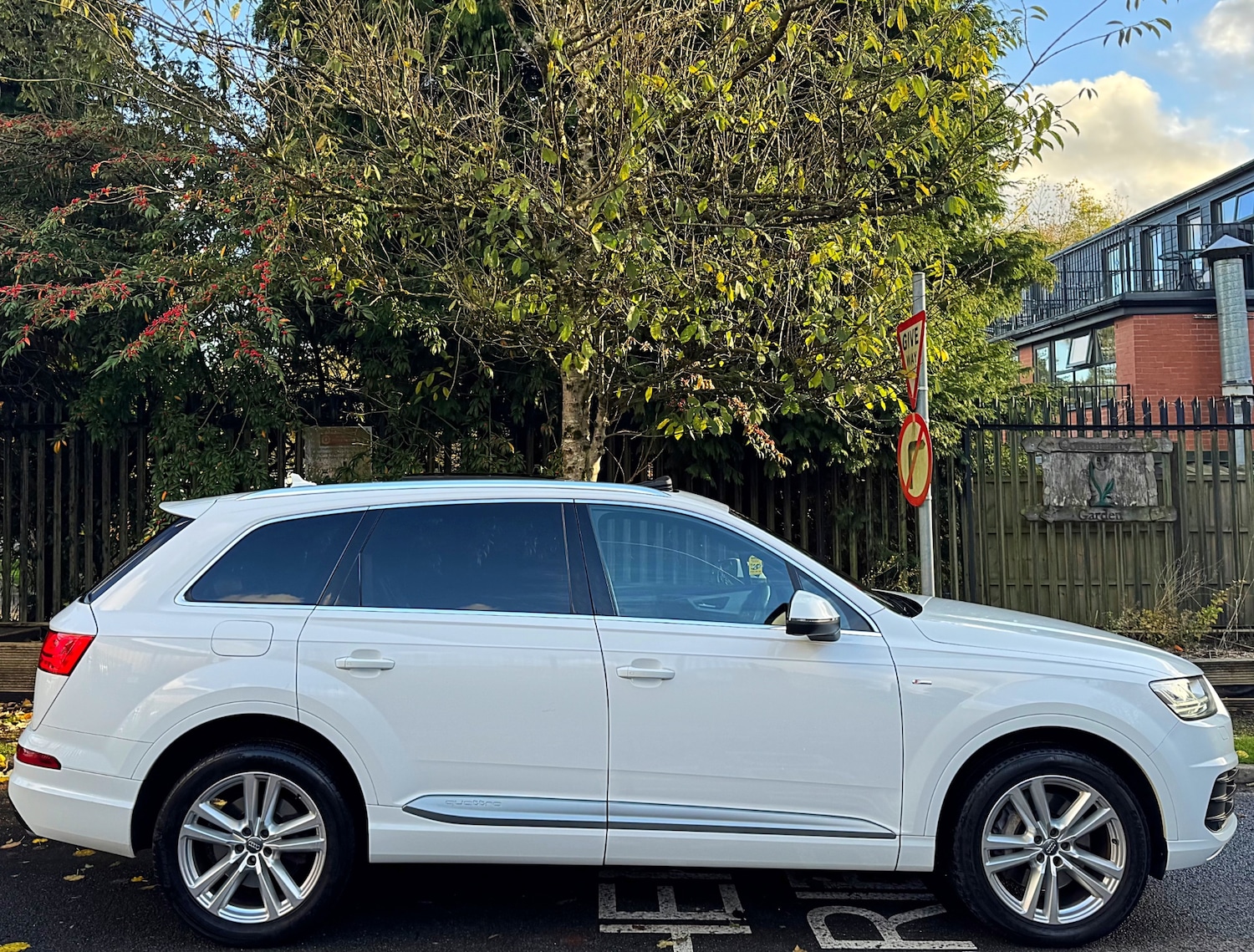 Used Audi Q7 2017 for sale - 76446367: Photo 22