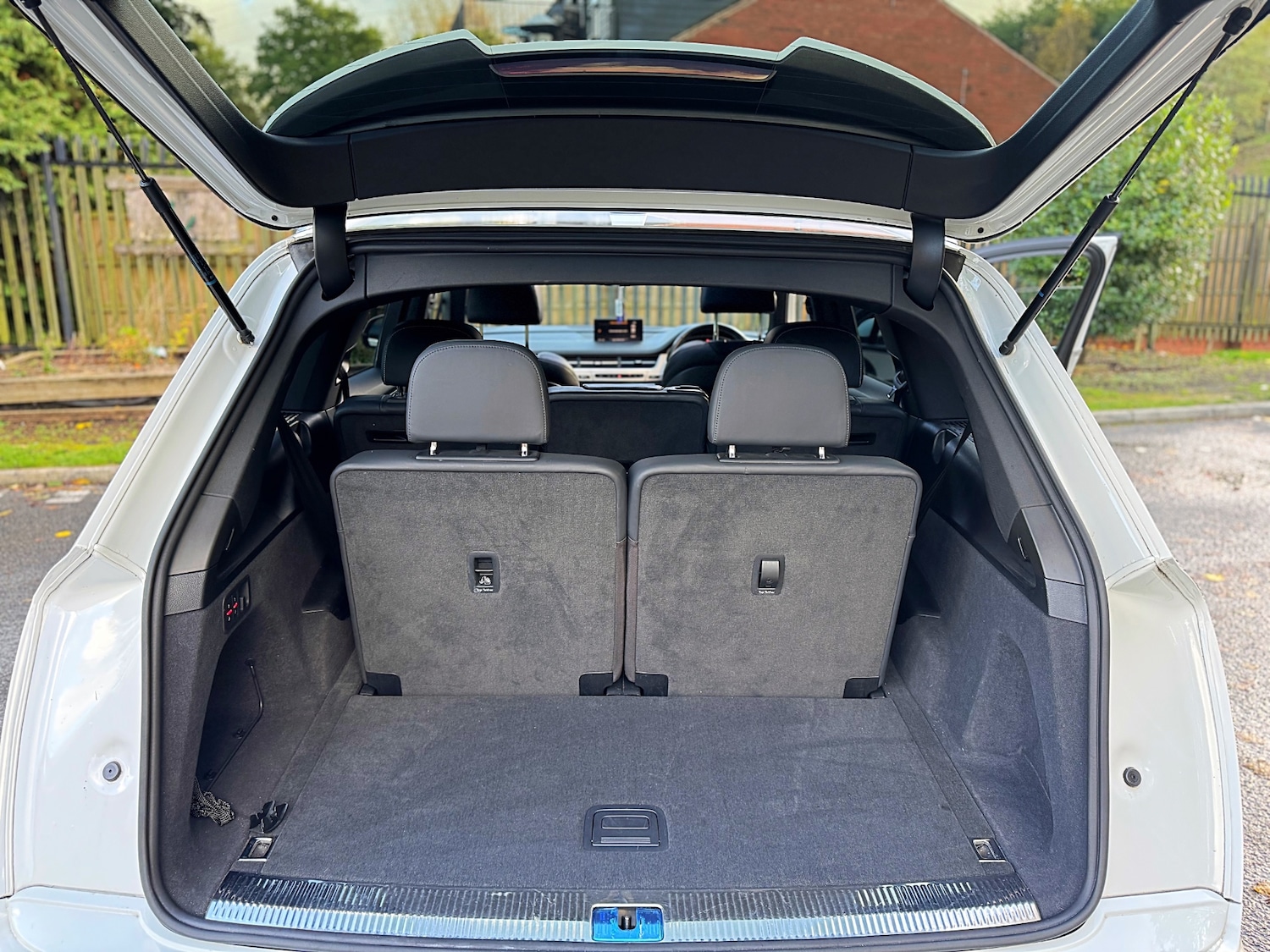 Used Audi Q7 2017 for sale - 76446367: Photo 45