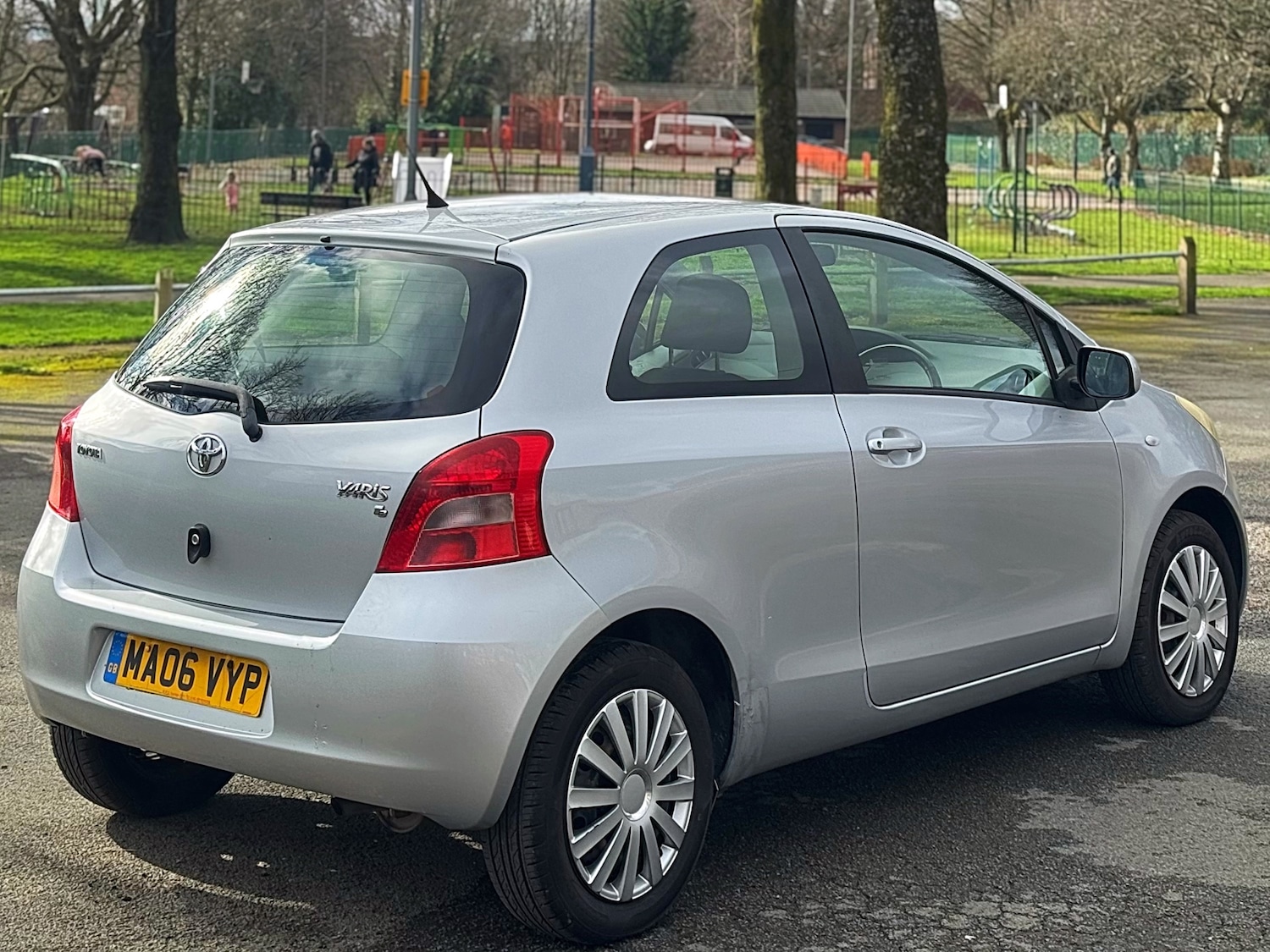 Used Toyota Yaris 2006 for sale - 77710599: Photo 12