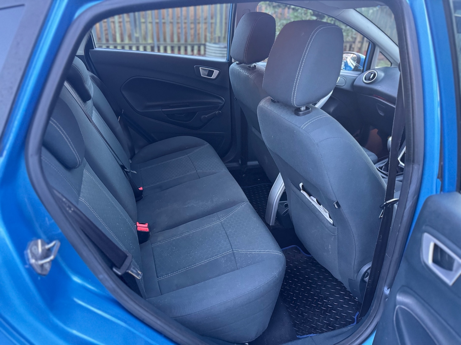 Used Ford Fiesta 2012 for sale - 76796179: Photo 10